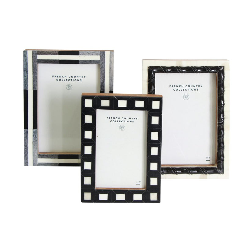 Black & White Spiral Photo Frame - 4x6"